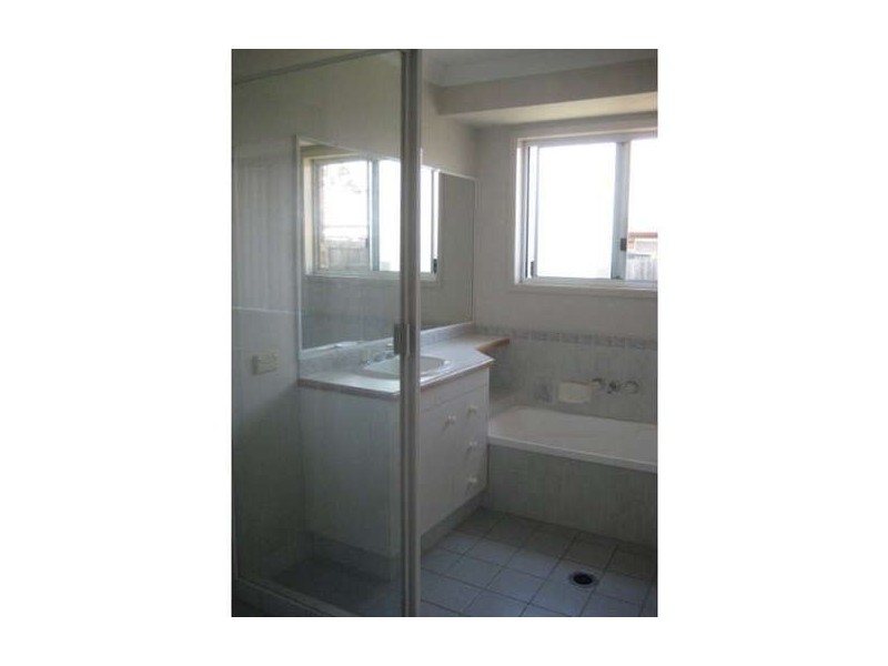 24 Heath Street, Forest Lake QLD 4078