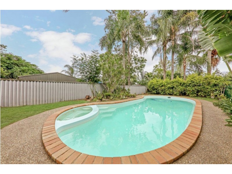 262 Middle Road, Boronia Heights QLD 4124