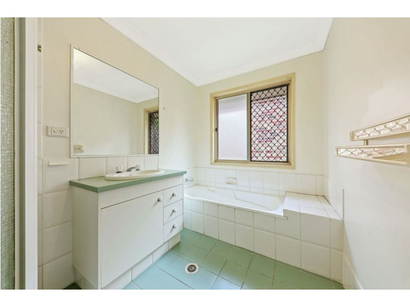 38 Ibis Circuit, Forest Lake QLD 4078