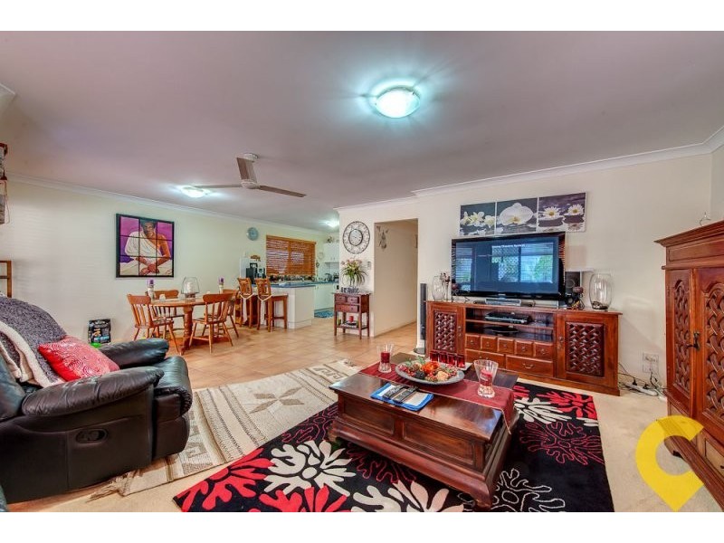 11 Grasstree Place, Forest Lake QLD 4078