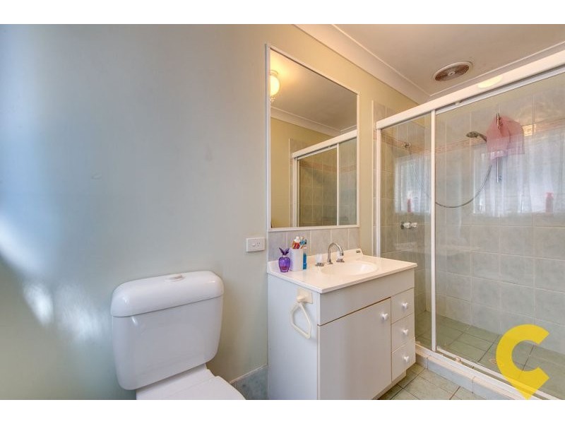 5 Paterson Place, Forest Lake QLD 4078