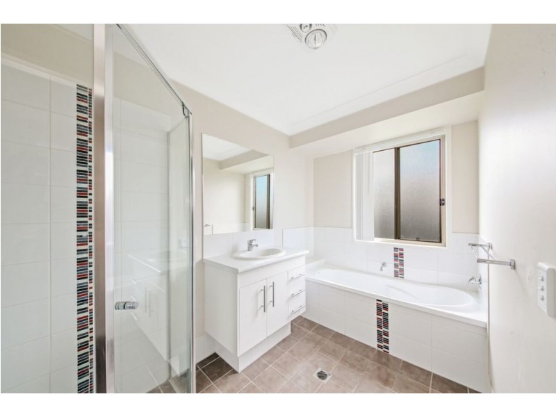 14 Francisca Drive, Augustine Heights QLD 4300