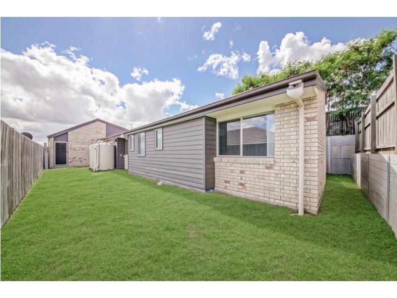 14 Francisca Drive, Augustine Heights QLD 4300