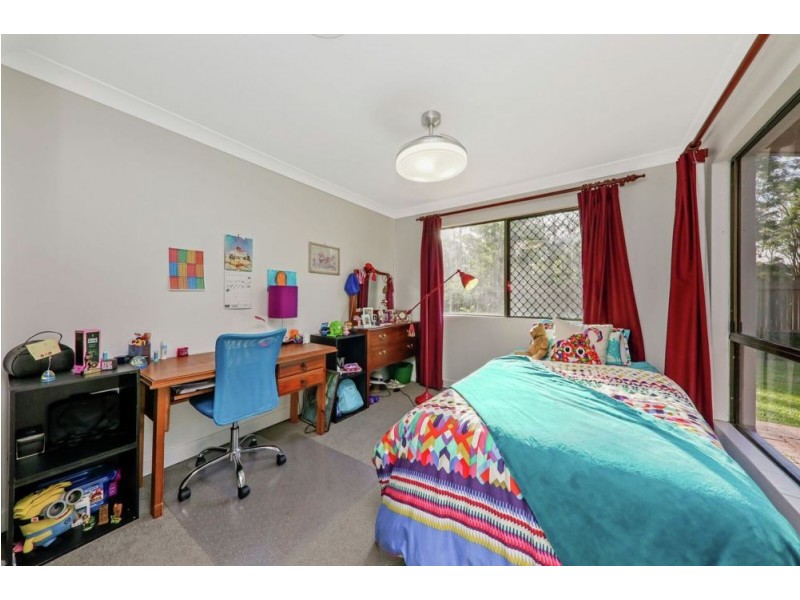 112 Esky Road, Pallara QLD 4110