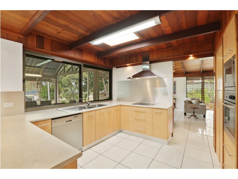 56 Lincoln Green Drive, Forestdale QLD 4118