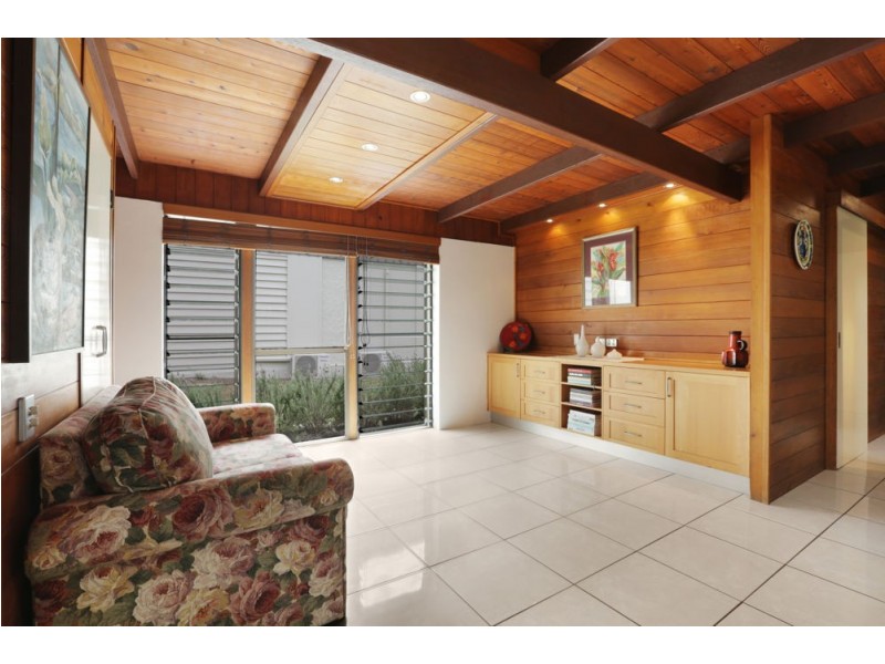 56 Lincoln Green Drive, Forestdale QLD 4118