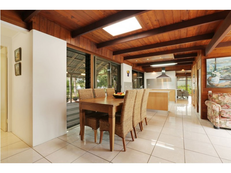 56 Lincoln Green Drive, Forestdale QLD 4118