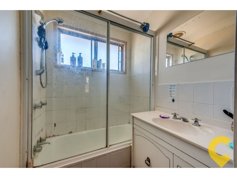12 Brick St, Redbank QLD 4301