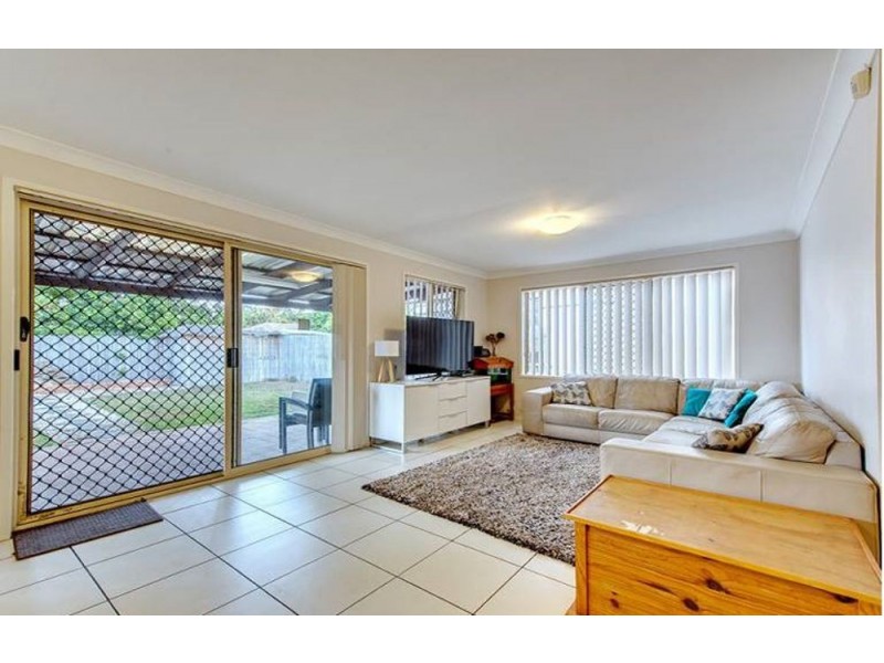 65 Laricina Cct, Forest Lake QLD 4078