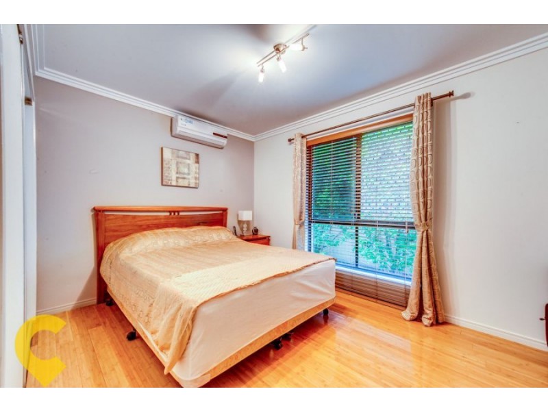 16 Sanctuary Dr, Forest Lake QLD 4078