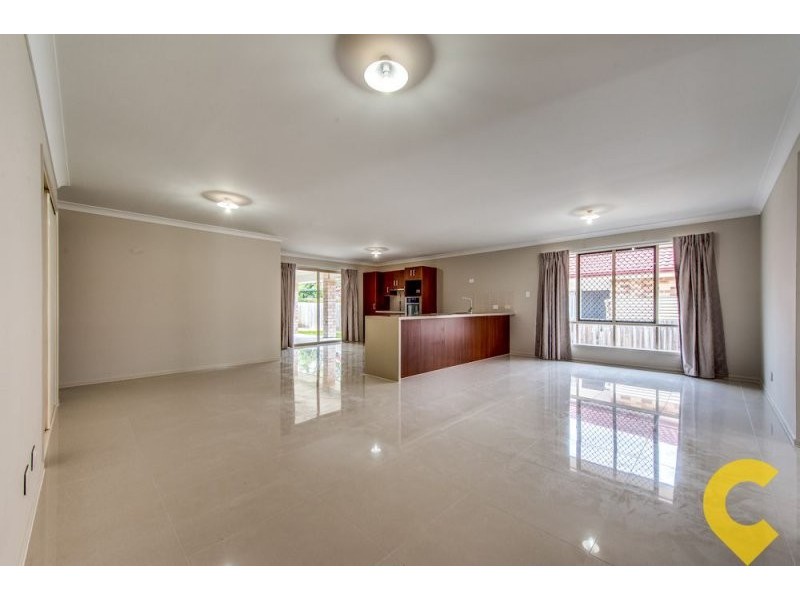 4a Prestwick St, Oxley QLD 4075