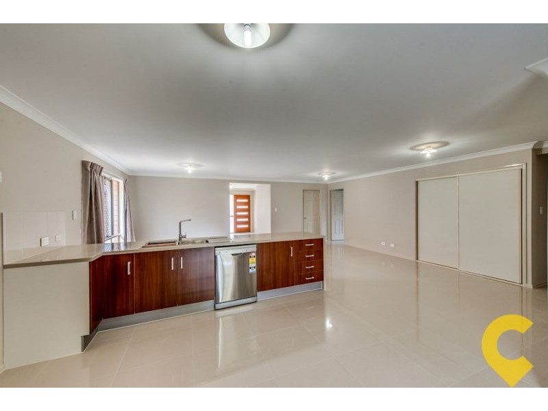 4a Prestwick St, Oxley QLD 4075
