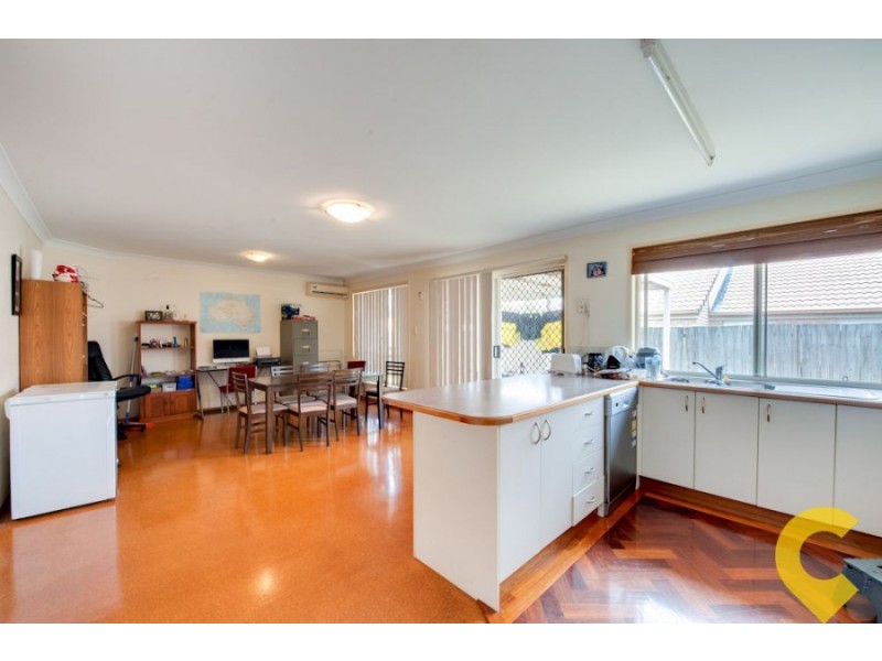 17 Richmond Place, Forest Lake QLD 4078