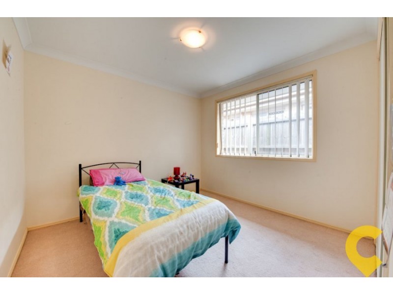 17 Richmond Place, Forest Lake QLD 4078
