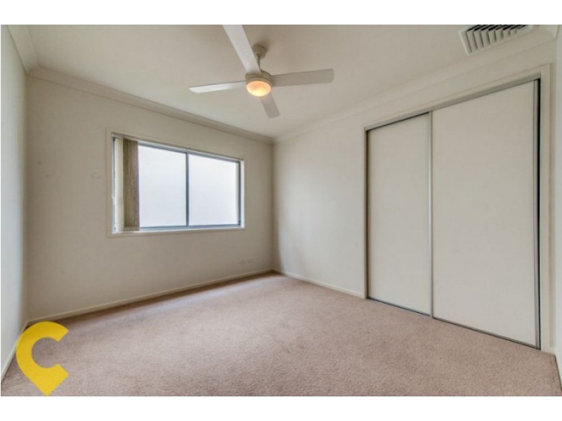 381 Verney Rd East, Graceville QLD 4075