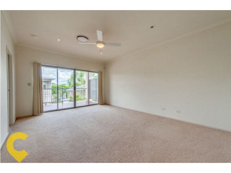 381 Verney Rd East, Graceville QLD 4075