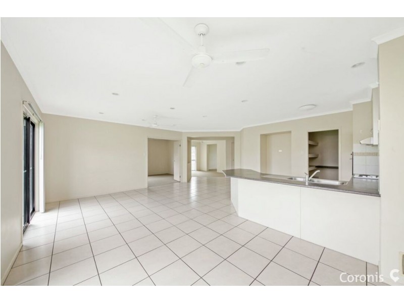 1 Rachele Close, Forest Lake QLD 4078