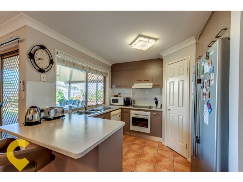 17 Yew Street, Yamanto QLD 4305