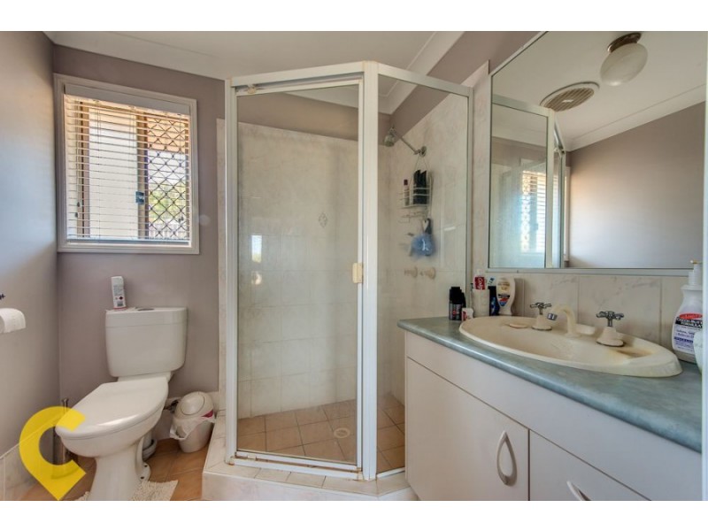 17 Yew Street, Yamanto QLD 4305