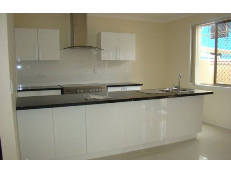 10/11 Cattiger Street, Richlands QLD 4077