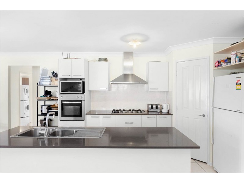 12 Rothburn Street, Doolandella QLD 4077