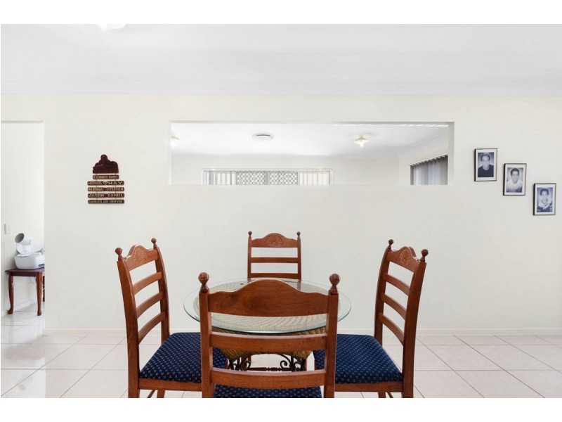 12 Rothburn Street, Doolandella QLD 4077