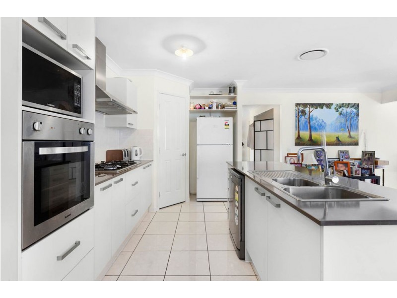 12 Rothburn Street, Doolandella QLD 4077