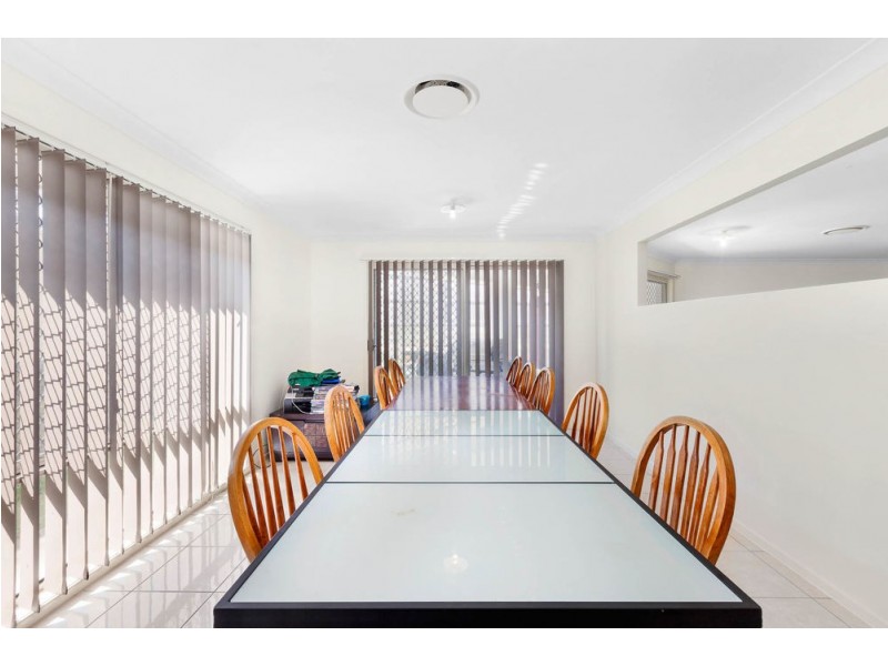 12 Rothburn Street, Doolandella QLD 4077