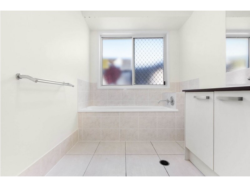 12 Rothburn Street, Doolandella QLD 4077