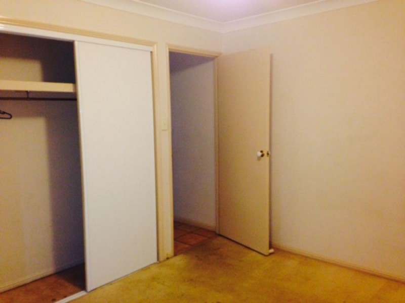 25 Columbus Place, Forest Lake QLD 4078