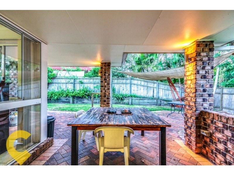 19 Scarlet Place, Forest Lake QLD 4078