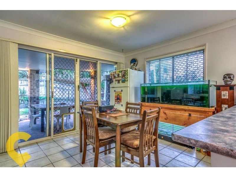 19 Scarlet Place, Forest Lake QLD 4078