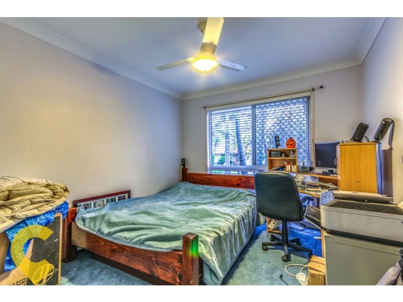 19 Scarlet Place, Forest Lake QLD 4078