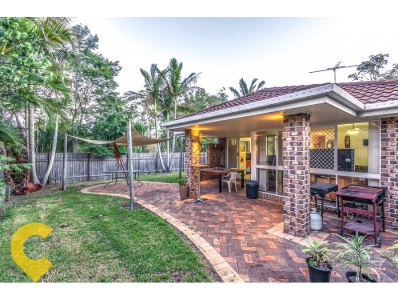 19 Scarlet Place, Forest Lake QLD 4078