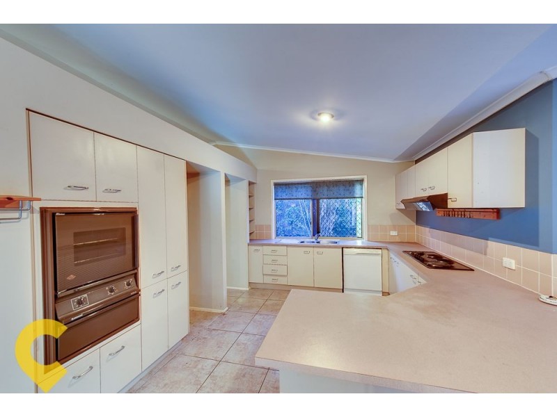 18 Settlers Circuit, Forest Lake QLD 4078