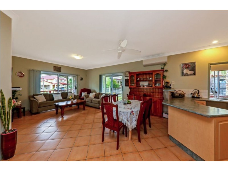 2 Trafalgar Close, Stretton QLD 4116