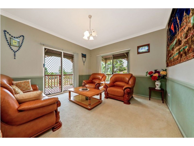 2 Trafalgar Close, Stretton QLD 4116