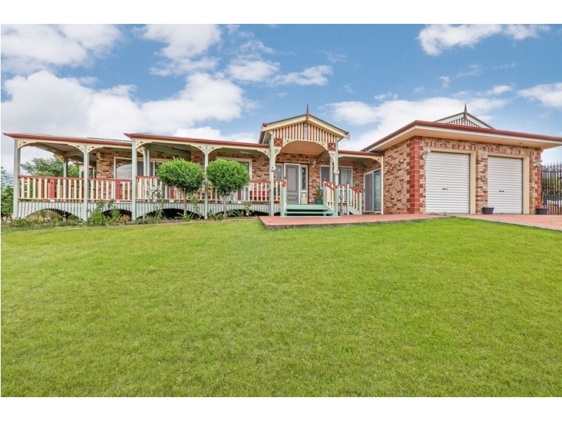 2 Trafalgar Close, Stretton QLD 4116