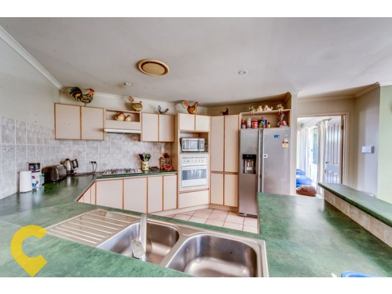 6 Maitland Street, Forest Lake QLD 4078