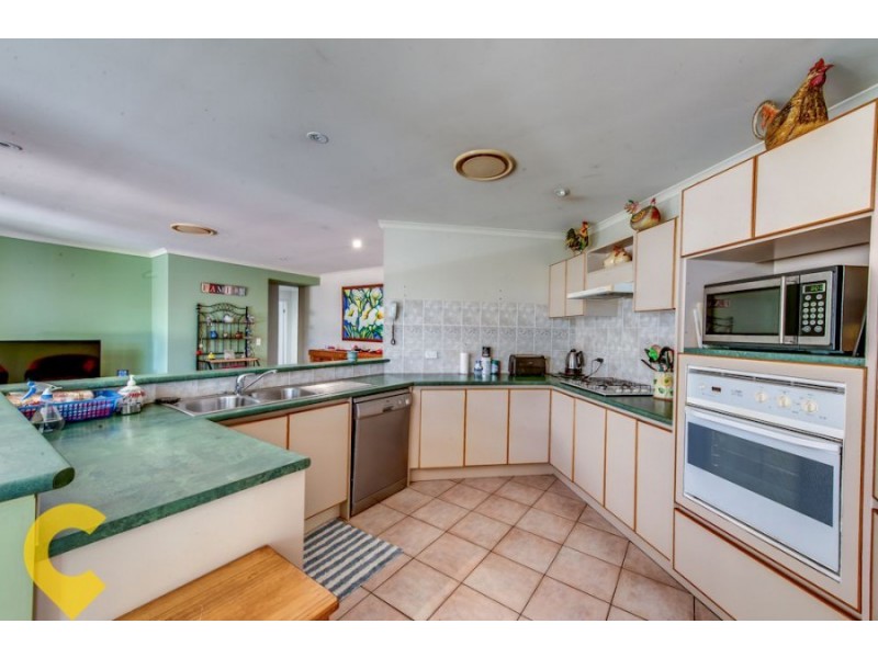 6 Maitland Street, Forest Lake QLD 4078