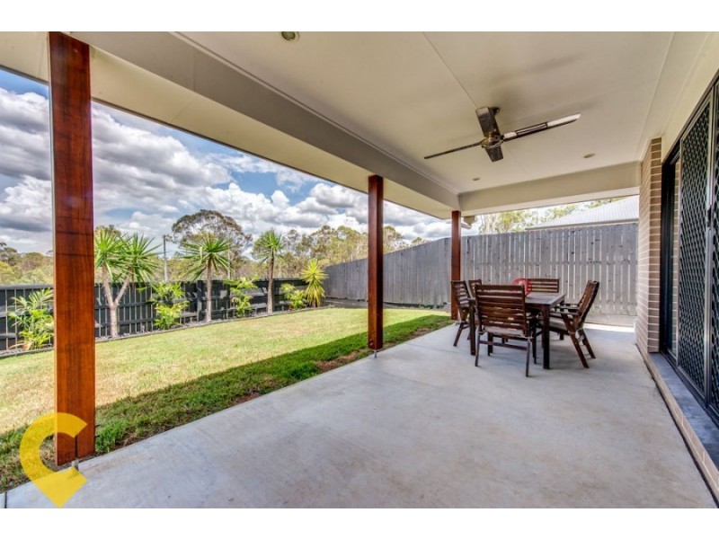 14 Spey Close, Deebing Heights QLD 4306