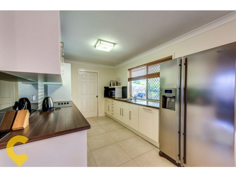 8 Glider Close, Doolandella QLD 4077