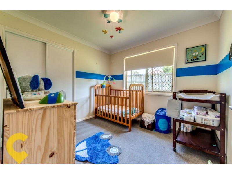 8 Glider Close, Doolandella QLD 4077