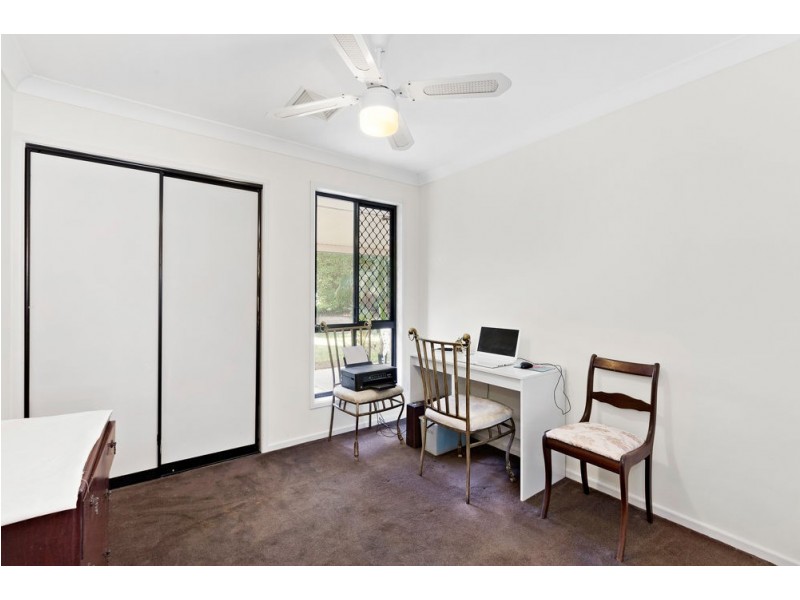 9 Pringle Place, Forest Lake QLD 4078