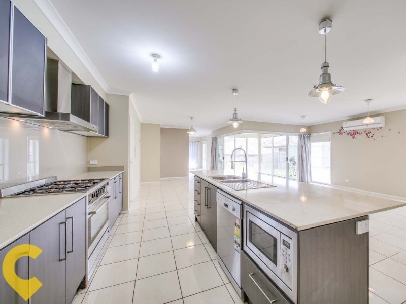 7 Colebrook Crescent, Doolandella QLD 4077