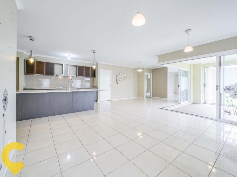 7 Colebrook Crescent, Doolandella QLD 4077