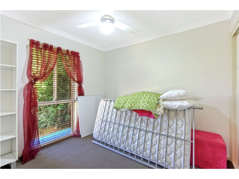 25 Leichhardt Circuit, Forest Lake QLD 4078