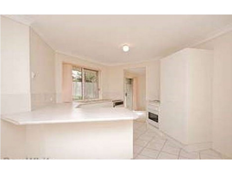 42 Settlers Circuit, Forest Lake QLD 4078
