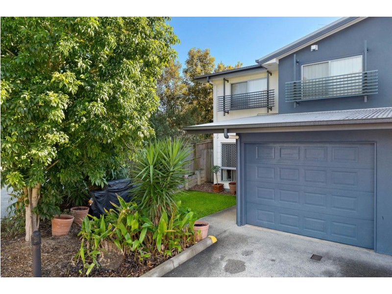 1/1 Emerald Drive, Regents Park QLD 4118