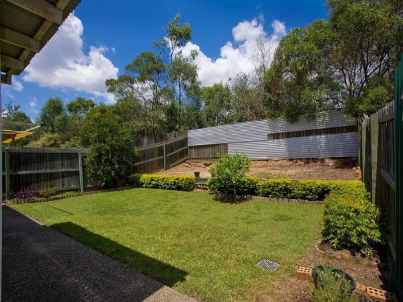 32 Columbus Place, Forest Lake QLD 4078